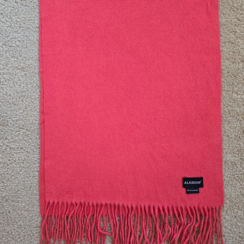 Cashmere Fringed Scarf Pink Alashan Lux - Picture 4 of 7